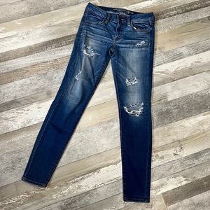 Women’s Factory Distressed American Eagle Outfitters Jeggings - Size 6